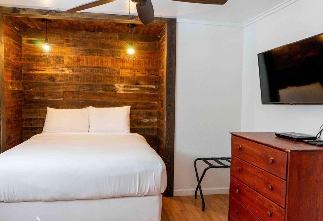 Miners Suite-Centrally Located In Shaver Lake 谢弗湖 外观 照片